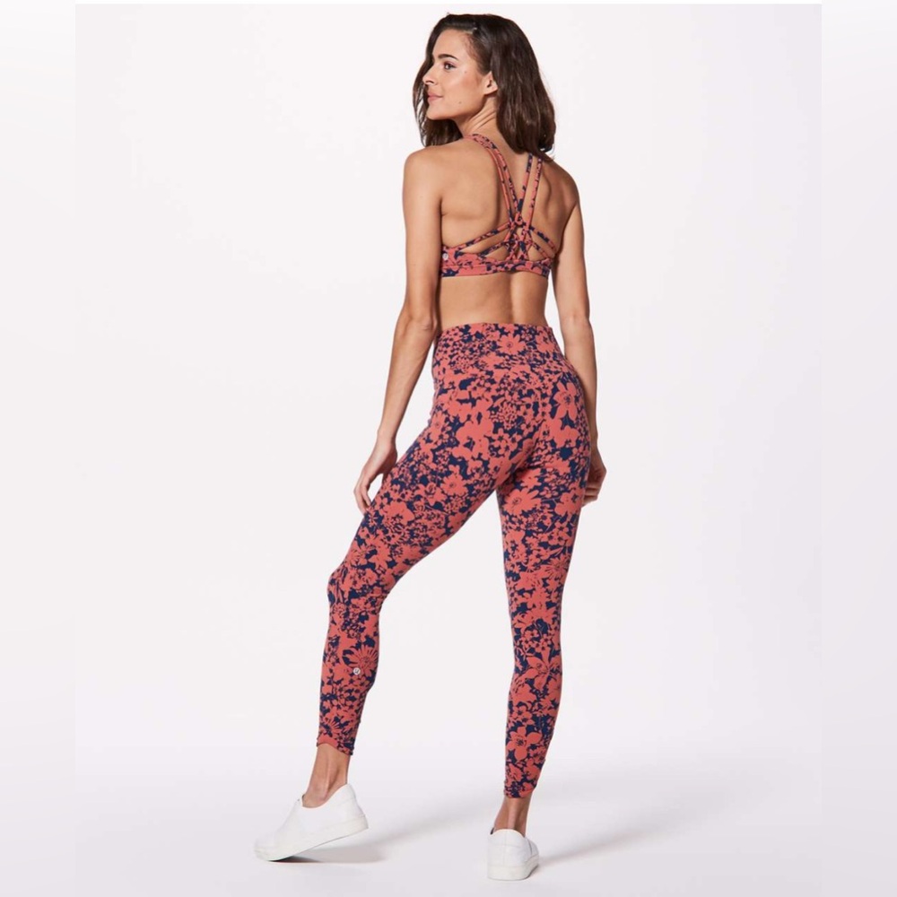 Lululemon Nulu leggings and bra Set Sz 4